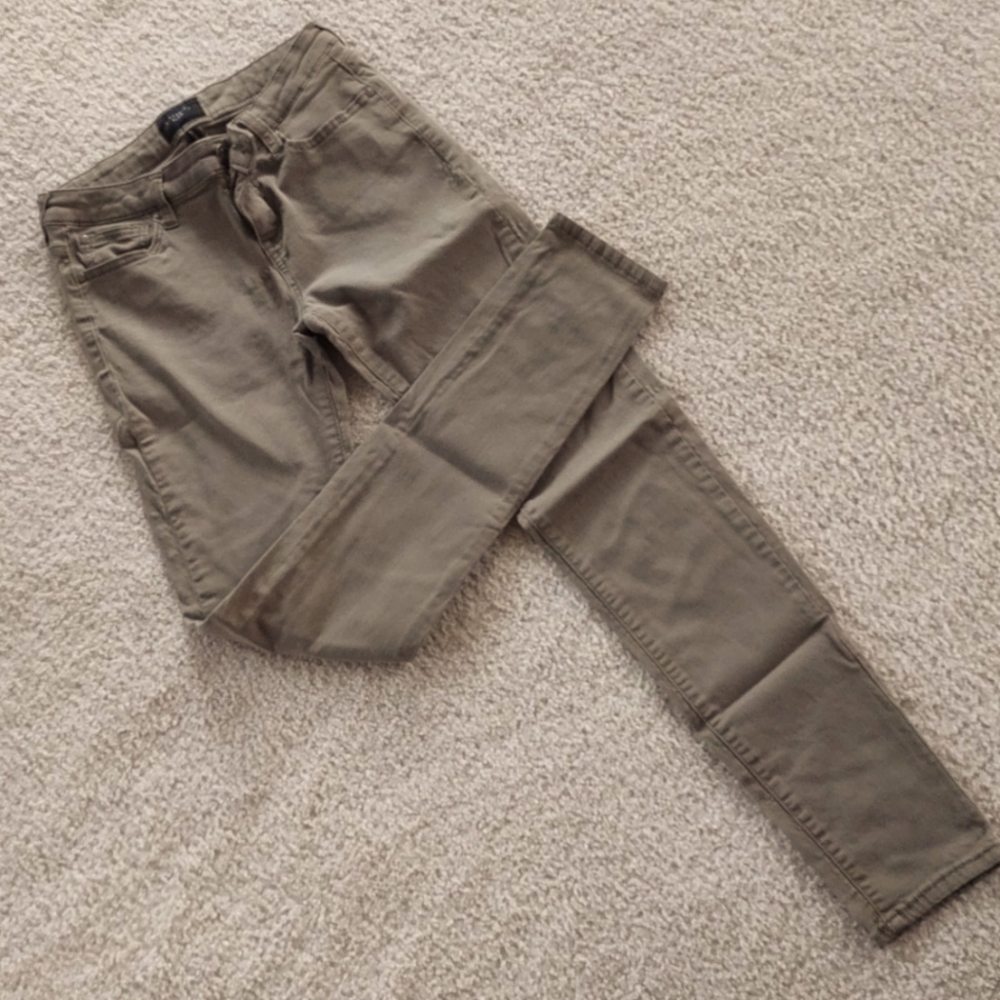 Celebrity Pink skinny jeans in olive green